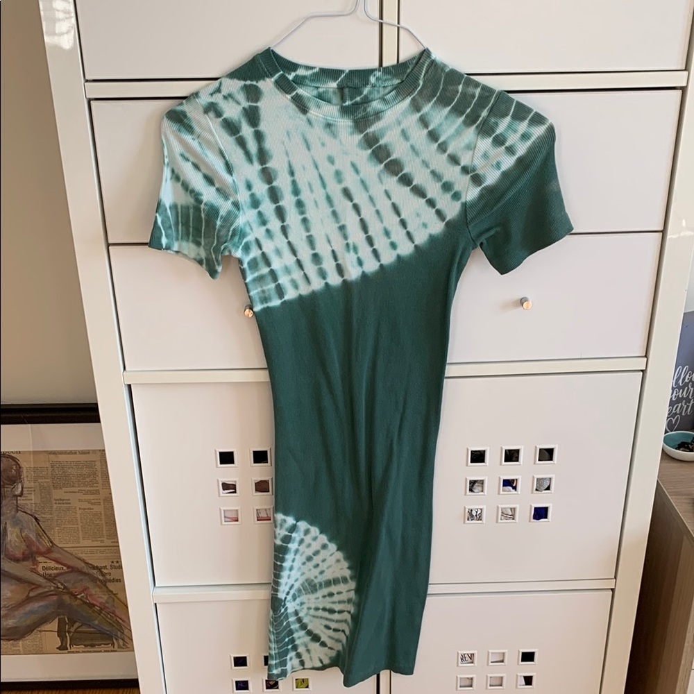 Green Tie-Dye Dress